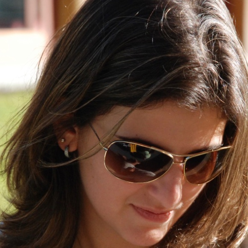 Meet your Posher, Fernanda